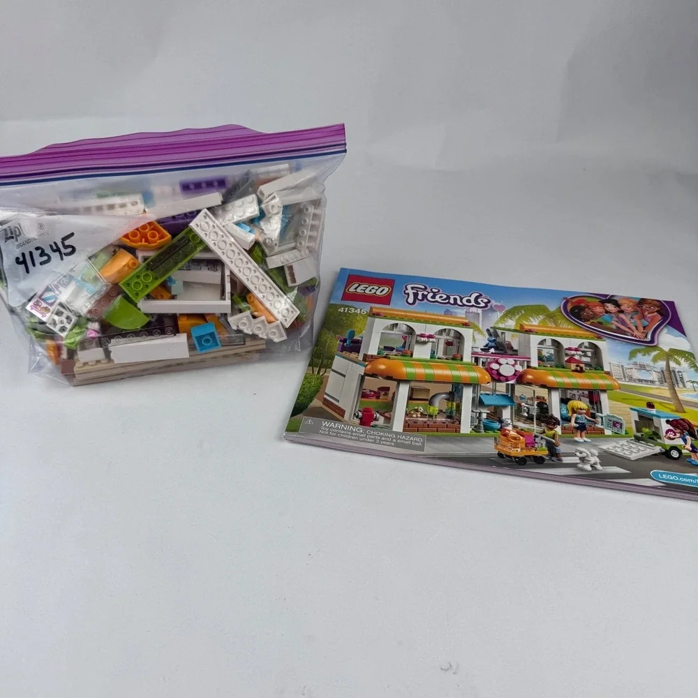 LEGO FRIENDS Heartlake City Pet Center 41345 Near complete NO Box